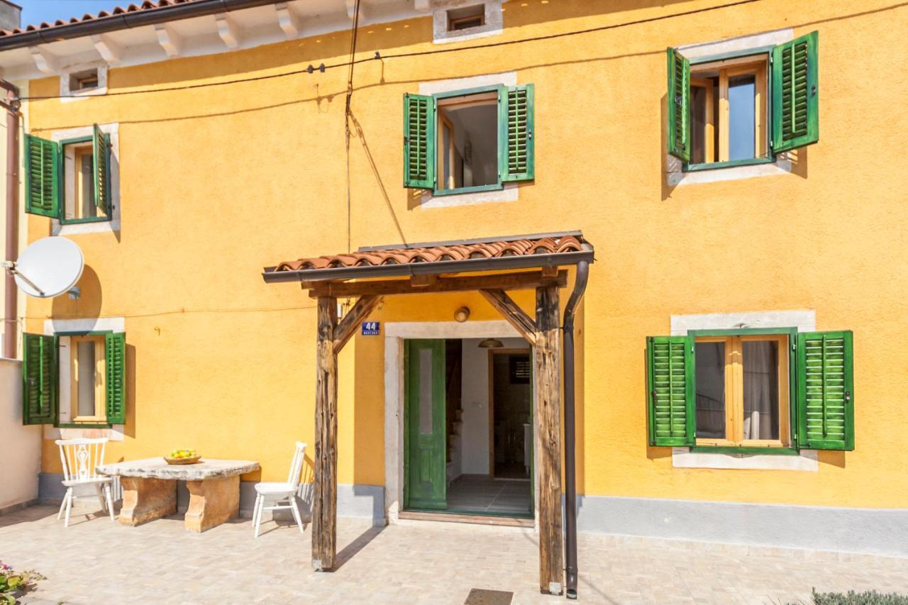 House Krizanic In Marcana, Istria, With 2 Apartments, Total 9 Guests ภายนอก รูปภาพ