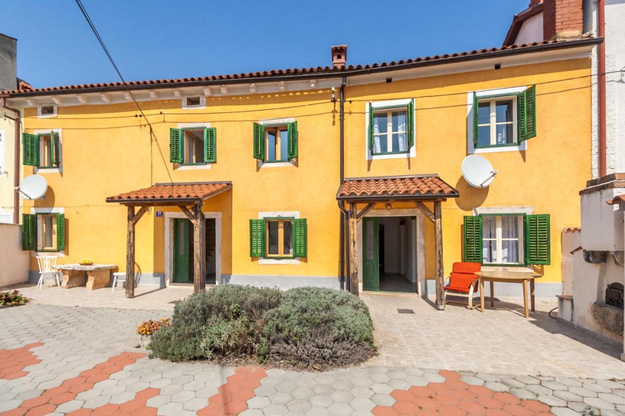 House Krizanic In Marcana, Istria, With 2 Apartments, Total 9 Guests ภายนอก รูปภาพ