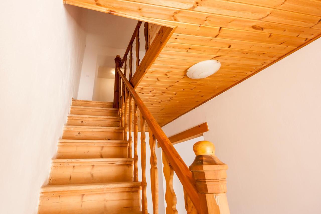 House Krizanic In Marcana, Istria, With 2 Apartments, Total 9 Guests ภายนอก รูปภาพ