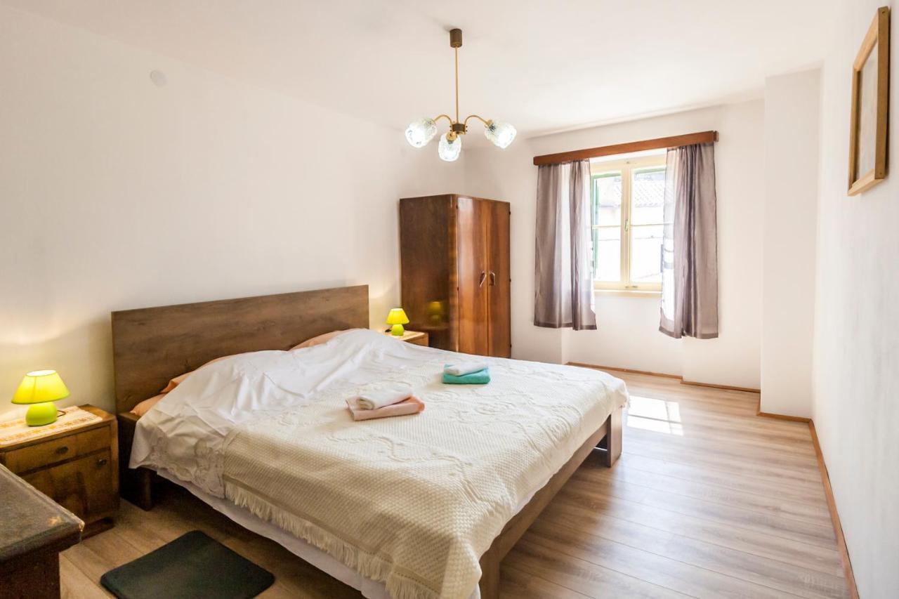 House Krizanic In Marcana, Istria, With 2 Apartments, Total 9 Guests ภายนอก รูปภาพ
