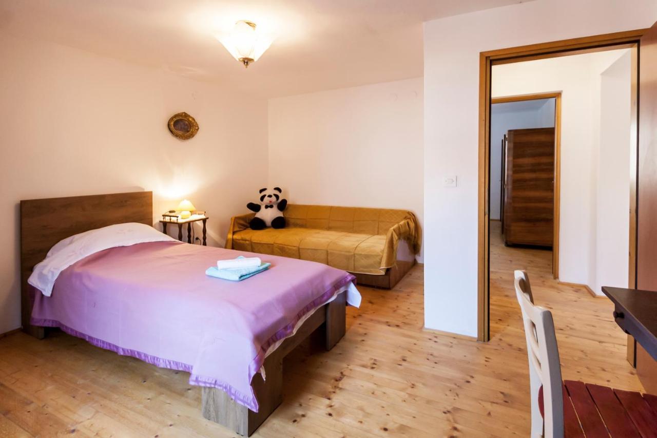 House Krizanic In Marcana, Istria, With 2 Apartments, Total 9 Guests ภายนอก รูปภาพ