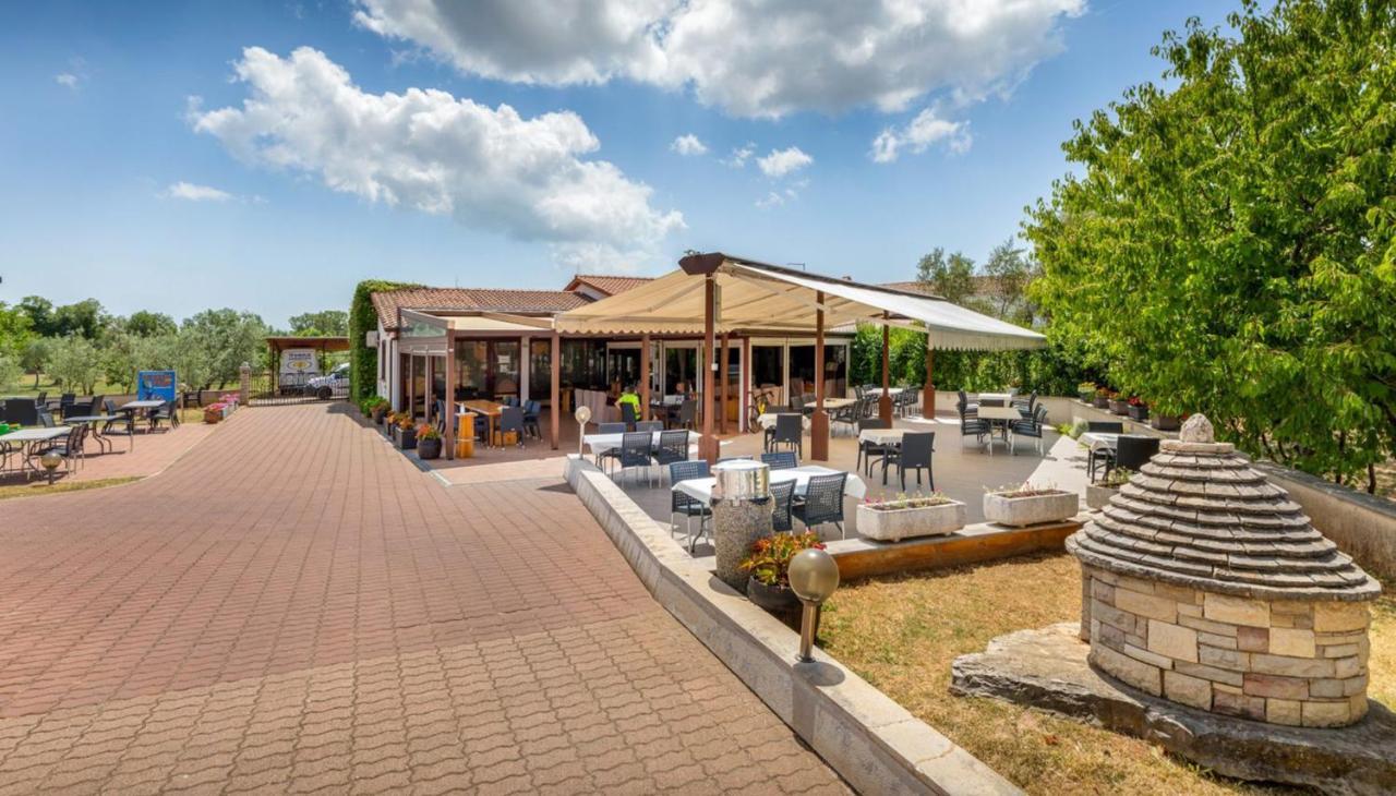 House Krizanic In Marcana, Istria, With 2 Apartments, Total 9 Guests ภายนอก รูปภาพ